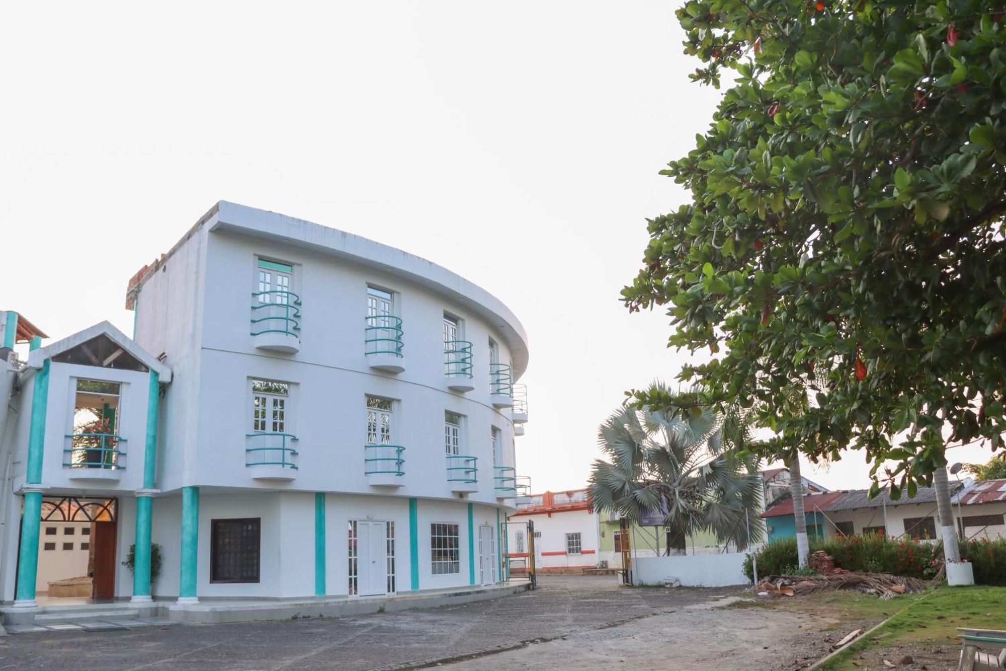 Hotel Plaza Real Montelíbano エクステリア 写真