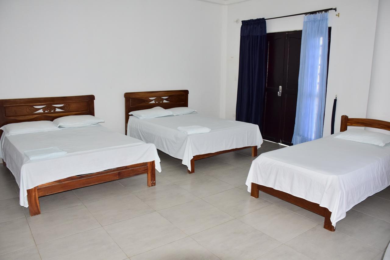 Hotel Plaza Real Montelíbano エクステリア 写真